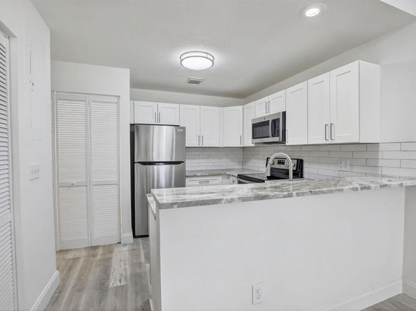 7135 Sportsmans Drive, North Lauderdale FL 33068