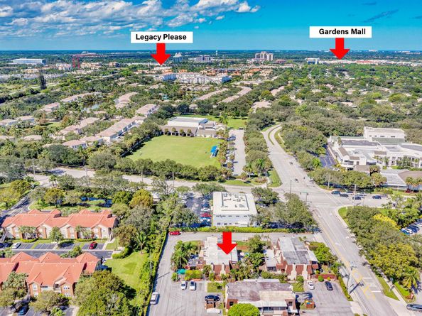 3530 E Gardens East Drive E B, Palm Beach Gardens FL 33410