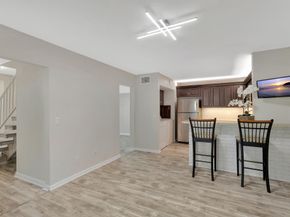 3530 E Gardens East Drive E B, Palm Beach Gardens FL 33410