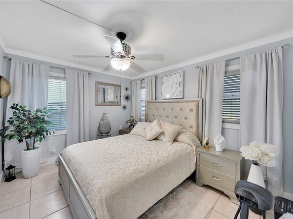 9281 Sunrise Lakes Blvd 212, Sunrise FL 33322