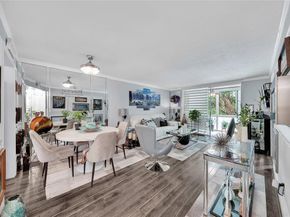 9281 Sunrise Lakes Blvd 212, Sunrise FL 33322