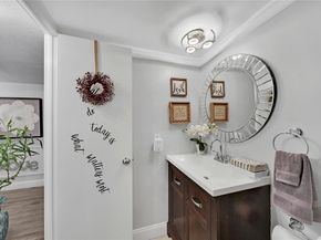 9281 Sunrise Lakes Blvd 212, Sunrise FL 33322