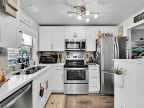 9281 Sunrise Lakes Blvd 212, Sunrise FL 33322