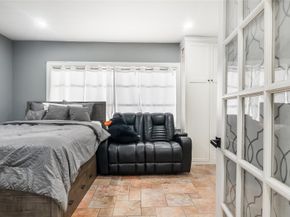 10215 NW 80th Dr, Tamarac FL 33321