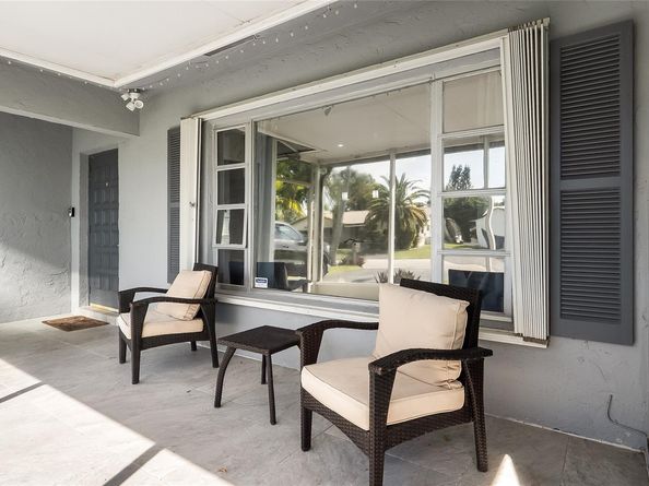 10215 NW 80th Dr, Tamarac FL 33321