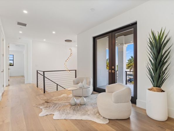 1211 Gulfstream Way, Singer Island FL 33404