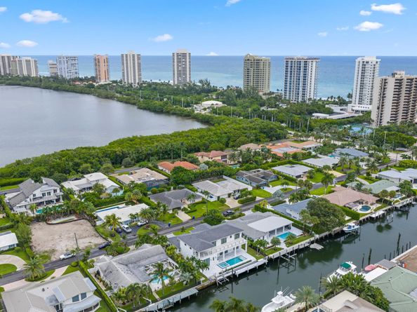 1211 Gulfstream Way, Singer Island FL 33404