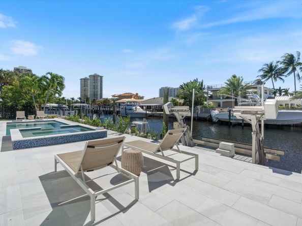 1211 Gulfstream Way, Singer Island FL 33404