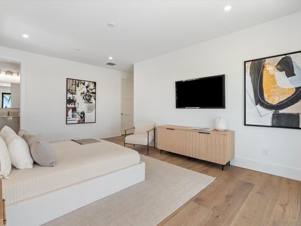 1211 Gulfstream Way, Singer Island FL 33404