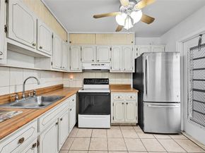 1330 NW 43rd Ave 104, Lauderhill FL 33313