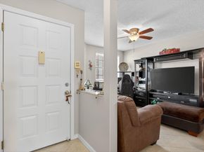 7445 Fairfax Dr 209, Fort Lauderdale FL 33321