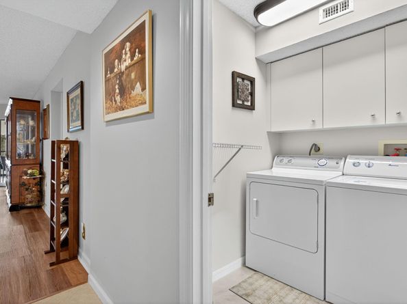 7445 Fairfax Dr 209, Fort Lauderdale FL 33321