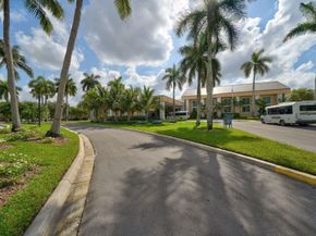 7445 Fairfax Dr 209, Fort Lauderdale FL 33321