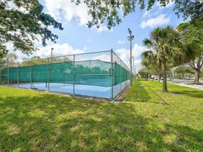 7445 Fairfax Dr 209, Fort Lauderdale FL 33321