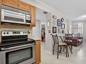 7445 Fairfax Dr 209, Fort Lauderdale FL 33321