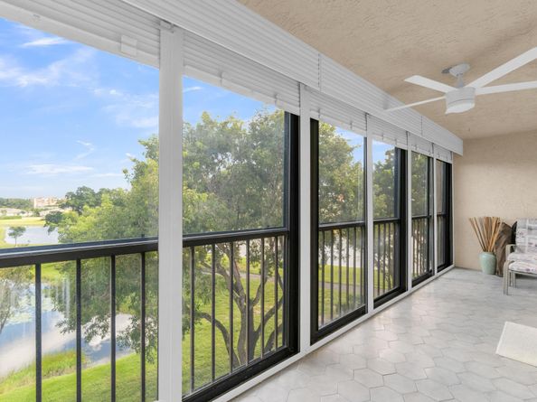 7192 Huntington Lane 407, Delray Beach FL 33446