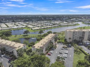 7192 Huntington Lane 407, Delray Beach FL 33446