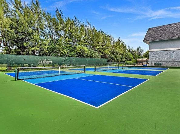 7192 Huntington Lane 407, Delray Beach FL 33446