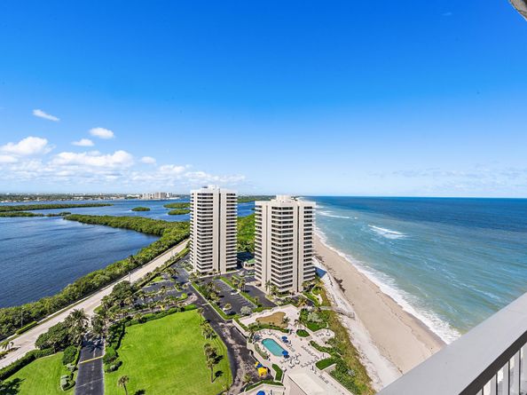 5510 N Ocean Drive 23c, Singer Island FL 33404