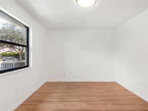 15600 Huntridge Rd, Davie FL 33331