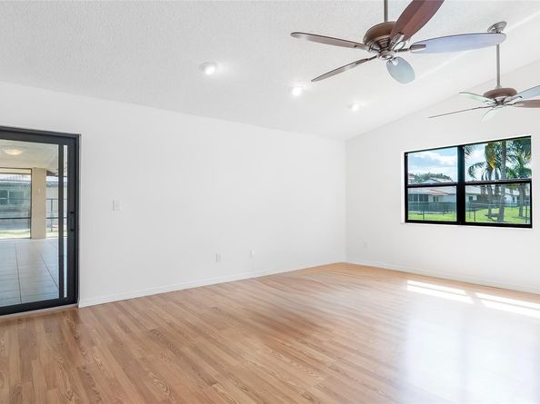 15600 Huntridge Rd, Davie FL 33331