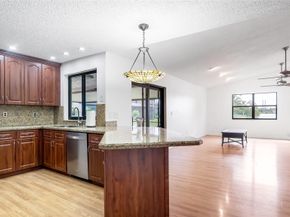 15600 Huntridge Rd, Davie FL 33331