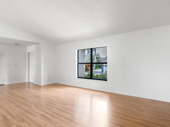 15600 Huntridge Rd, Davie FL 33331