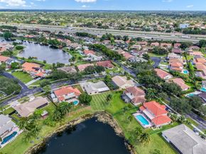 15600 Huntridge Rd, Davie FL 33331