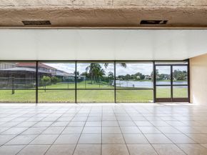 15600 Huntridge Rd, Davie FL 33331