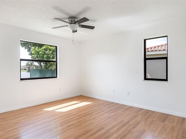 15600 Huntridge Rd, Davie FL 33331