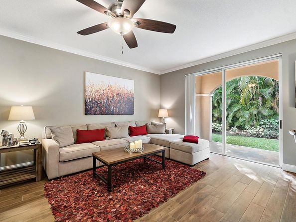 11765 Saint Andrews Place 105, Wellington FL 33414