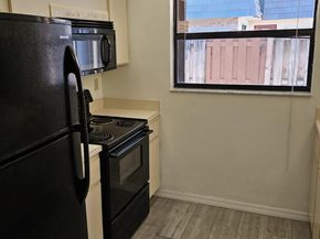 503 Springdale Circle 50 C, Palm Springs FL 33461