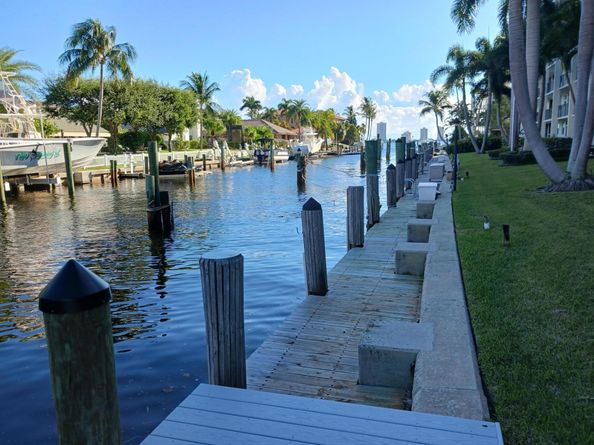 109 Paradise Harbour Blvd 415, North Palm Beach FL 33408