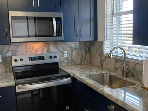 109 Paradise Harbour Blvd 415, North Palm Beach FL 33408