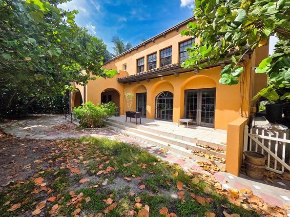 4200 N Surf Road, Hollywood FL 33019