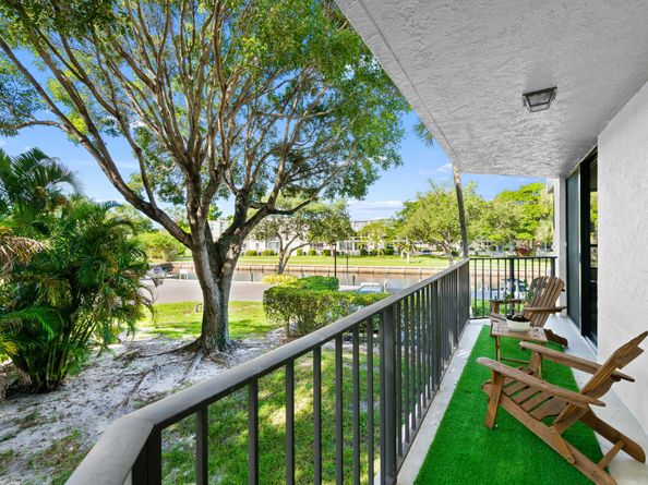 799 Jeffery Street 202, Boca Raton FL 33487