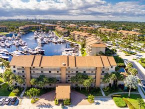 1601 Marina Isle Way 204, Jupiter FL 33477