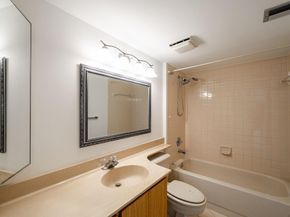 1601 Marina Isle Way 204, Jupiter FL 33477