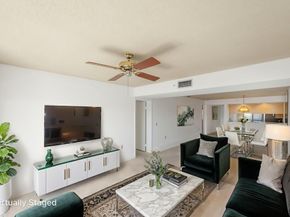 1601 Marina Isle Way 204, Jupiter FL 33477