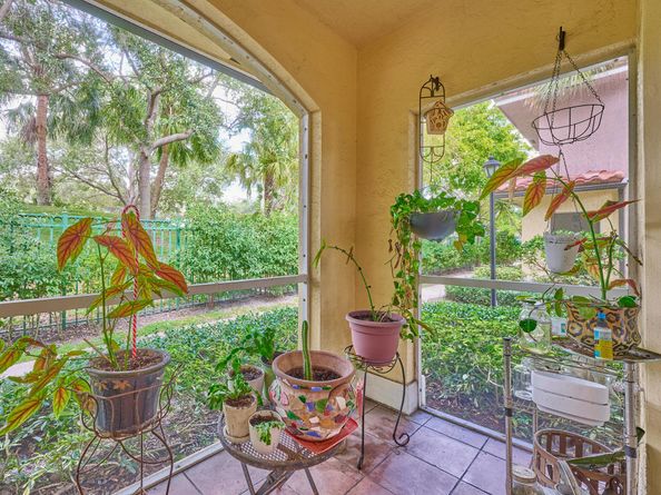 6436 W Sample Road 6436, Coral Springs FL 33067