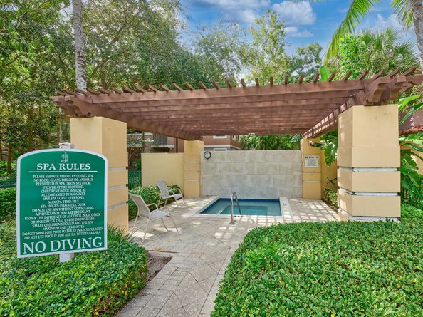 6436 W Sample Road 6436, Coral Springs FL 33067