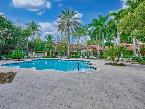 6436 W Sample Road 6436, Coral Springs FL 33067