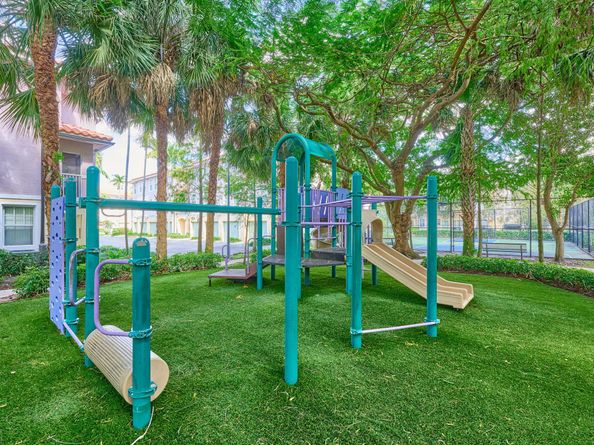6436 W Sample Road 6436, Coral Springs FL 33067