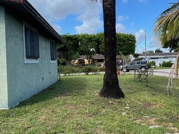 2800 SW 4th Court, Fort Lauderdale FL 33312