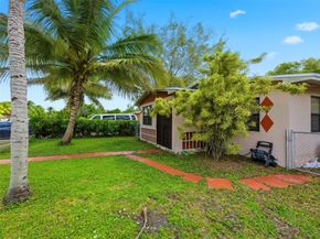 1090 NW 123rd St, North Miami FL 33168