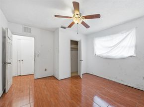 1090 NW 123rd St, North Miami FL 33168