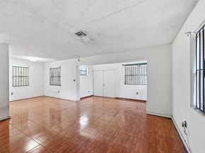 1090 NW 123rd St, North Miami FL 33168