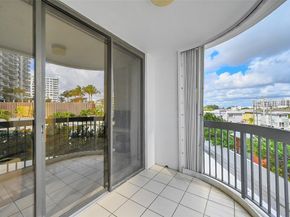 812 N Ocean Blvd 202, Pompano Beach FL 33062