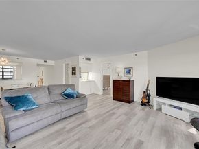 812 N Ocean Blvd 202, Pompano Beach FL 33062