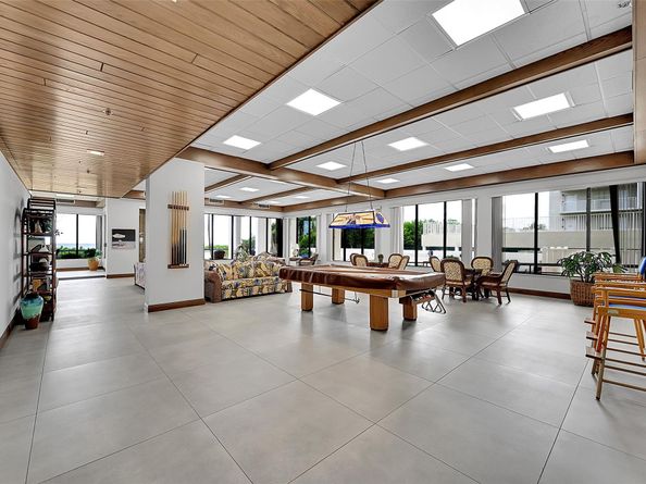 812 N Ocean Blvd 202, Pompano Beach FL 33062